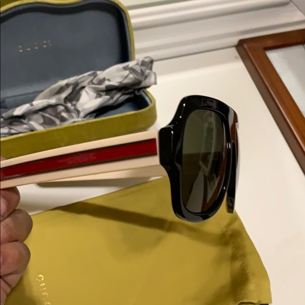 **SOLD*** 100% authentic Gucci sunglasses
